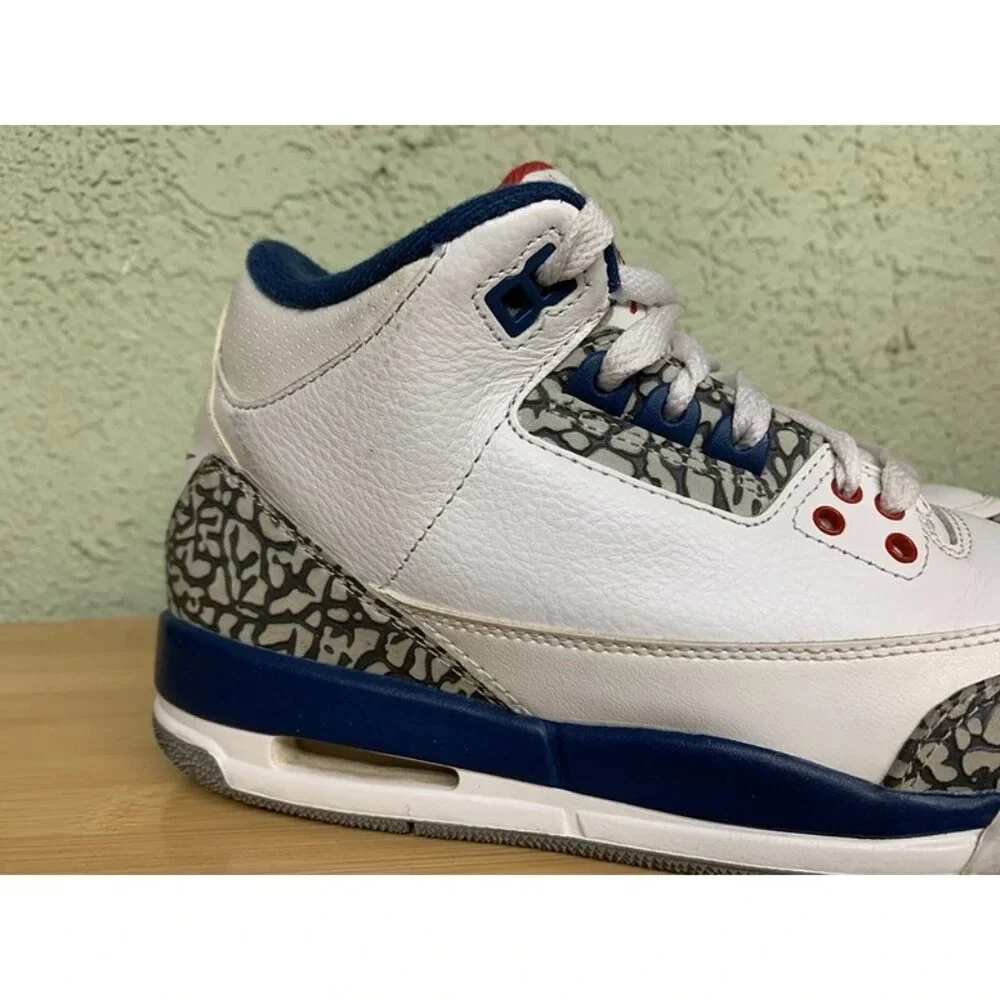 RARE🚀 Nike Air Jordan‎ 3 Retro True Blue 2016 White Red 854261-106 Youth Size 5